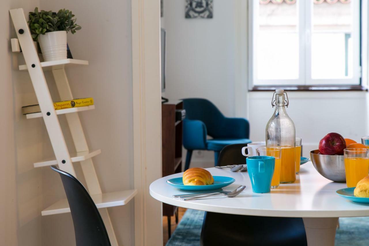 Apartmán Joivy Splendid 2Br Flat In Bairro Alto, Nearby Luis De Camoes Square Lisboa Exteriér fotografie