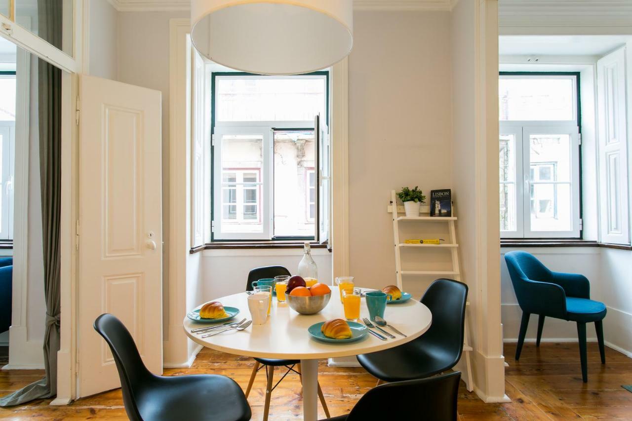 Apartmán Joivy Splendid 2Br Flat In Bairro Alto, Nearby Luis De Camoes Square Lisboa Exteriér fotografie