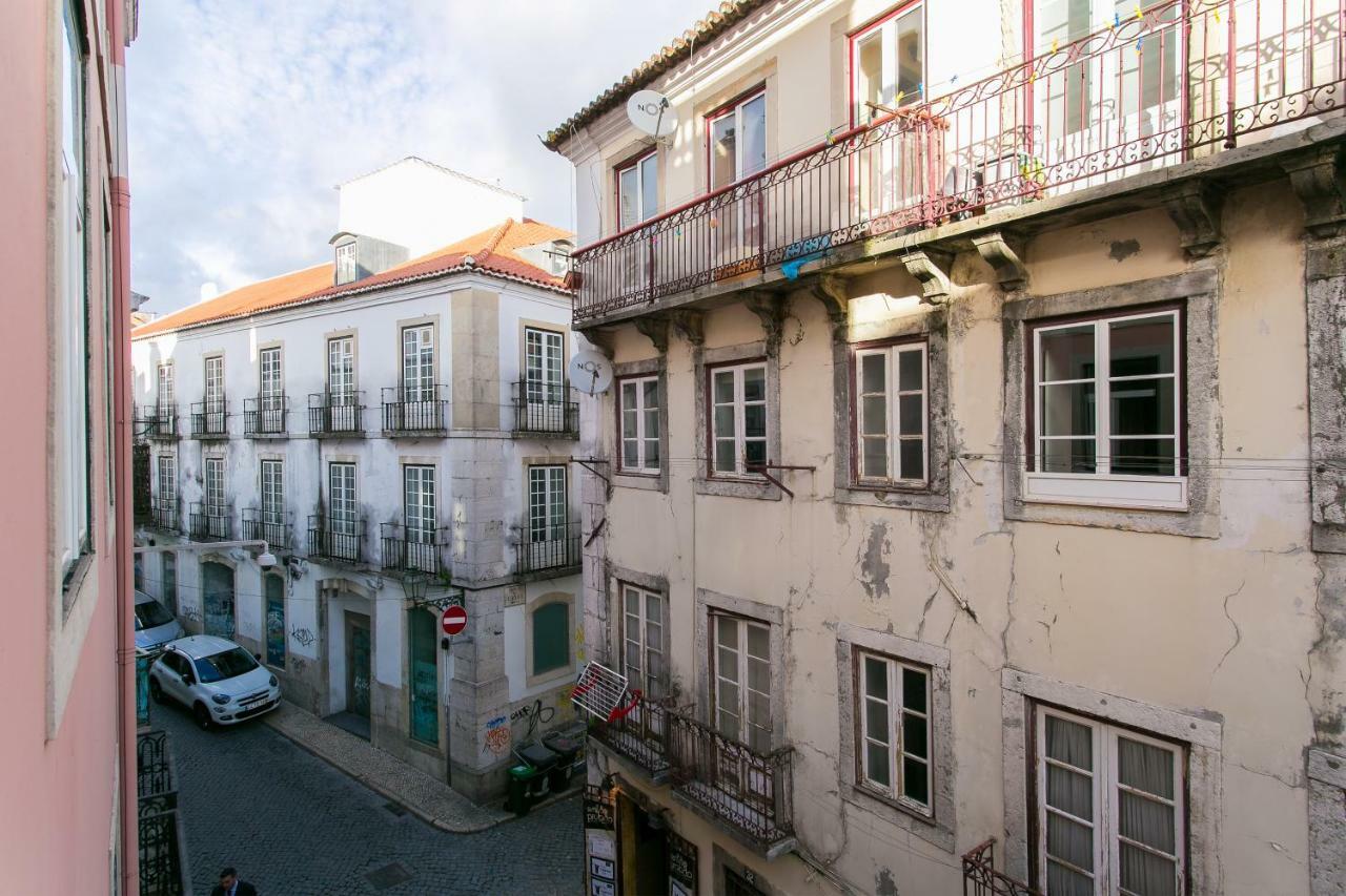 Apartmán Joivy Splendid 2Br Flat In Bairro Alto, Nearby Luis De Camoes Square Lisboa Exteriér fotografie