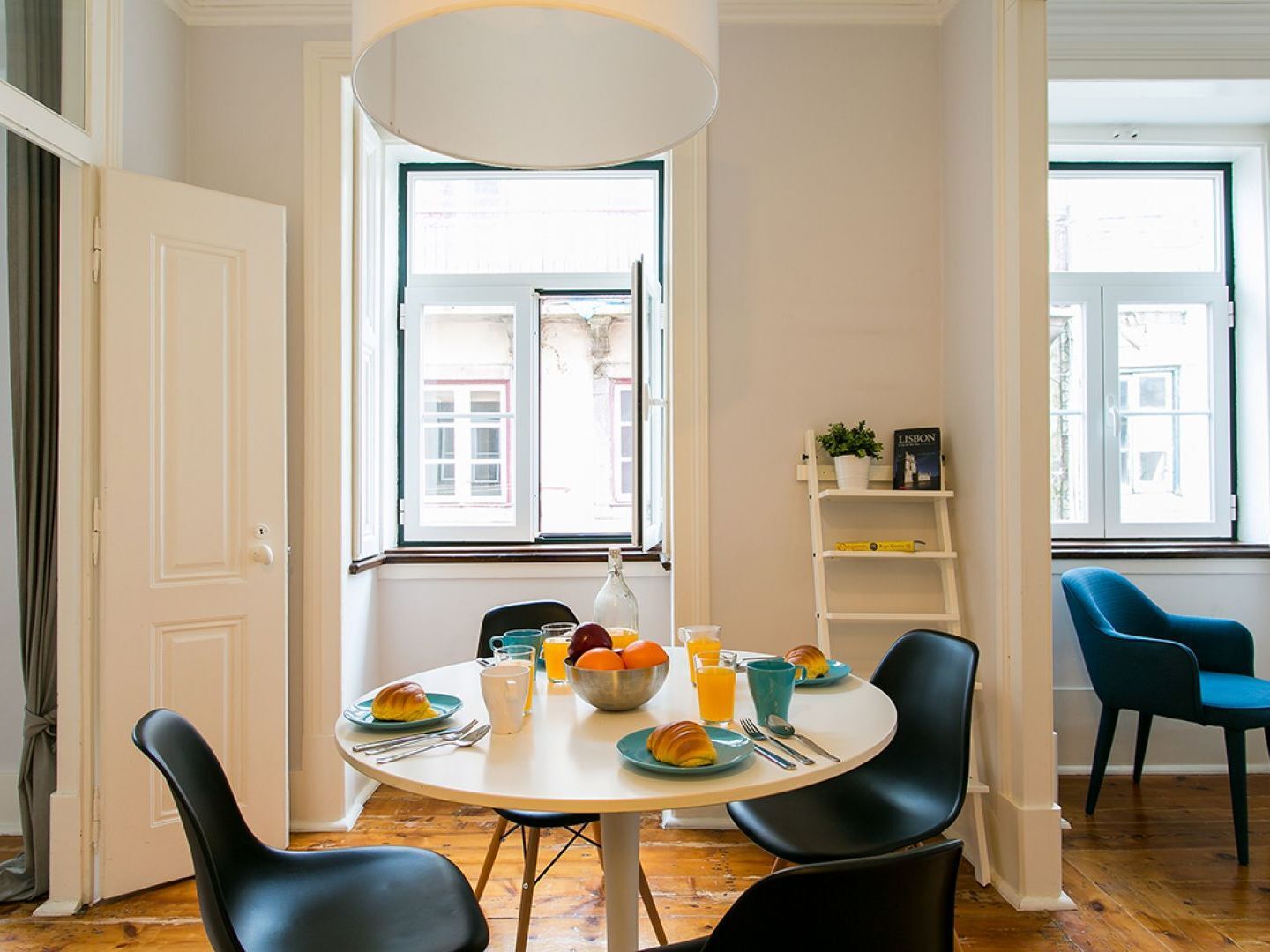 Apartmán Joivy Splendid 2Br Flat In Bairro Alto, Nearby Luis De Camoes Square Lisboa Exteriér fotografie