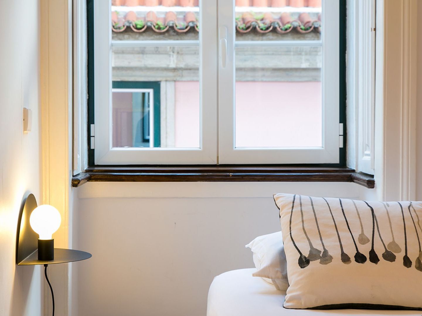 Apartmán Joivy Splendid 2Br Flat In Bairro Alto, Nearby Luis De Camoes Square Lisboa Exteriér fotografie